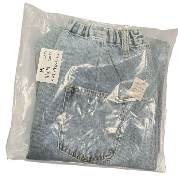 POL Women’s Boyfriend Jeans Pants Light Blue Size Medium NEW in package - Picture 16 of 16